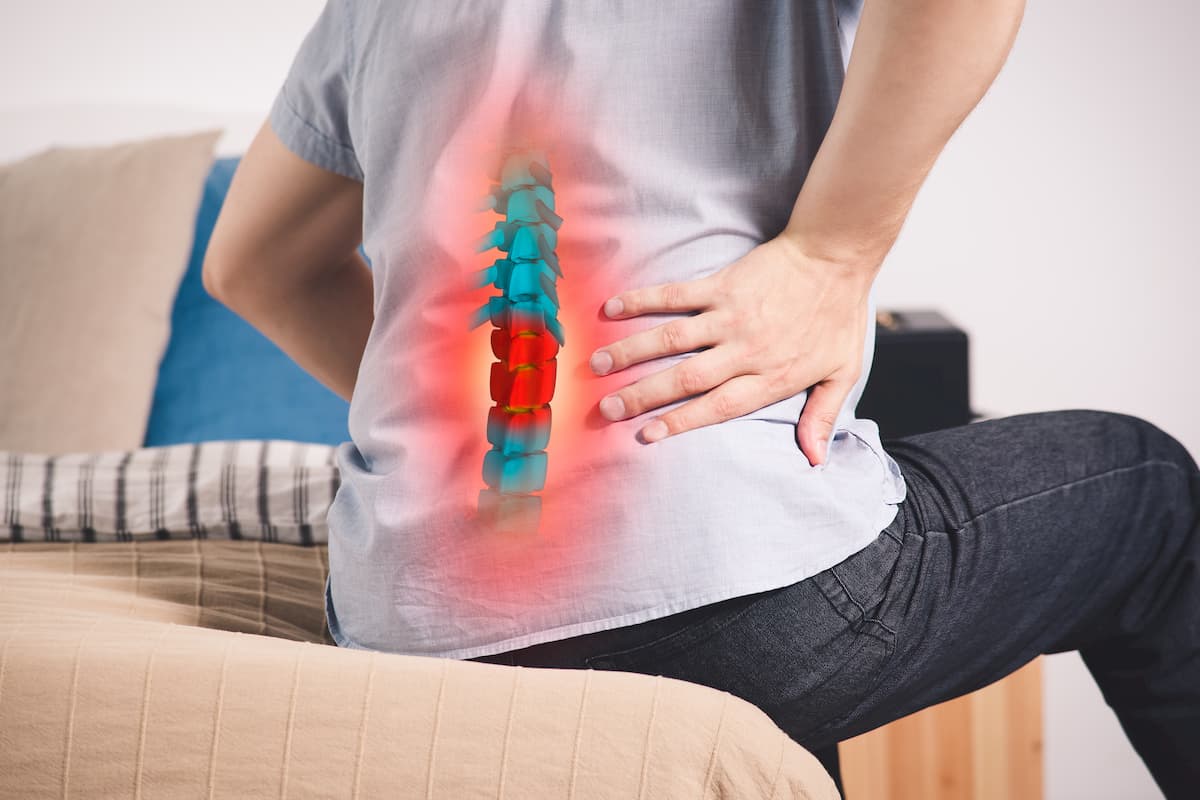 Coccygodynie, quel traitement pour des douleurs au coccyx ?