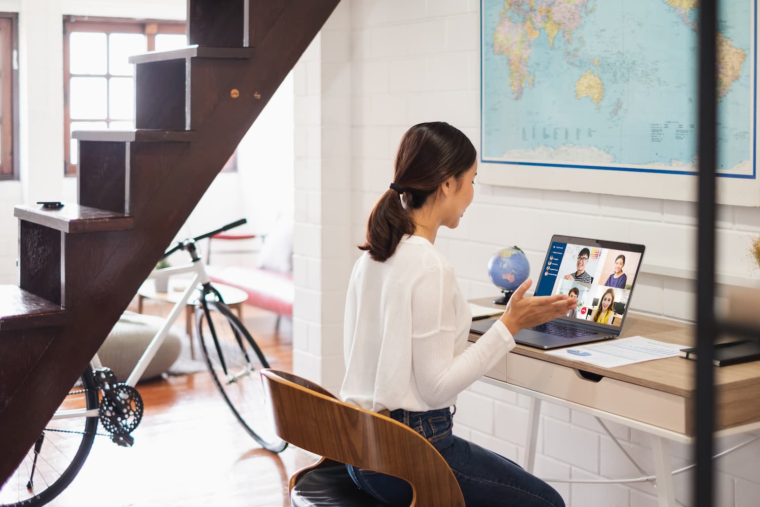 Télétravail : comment soulager son dos au quotidien ?